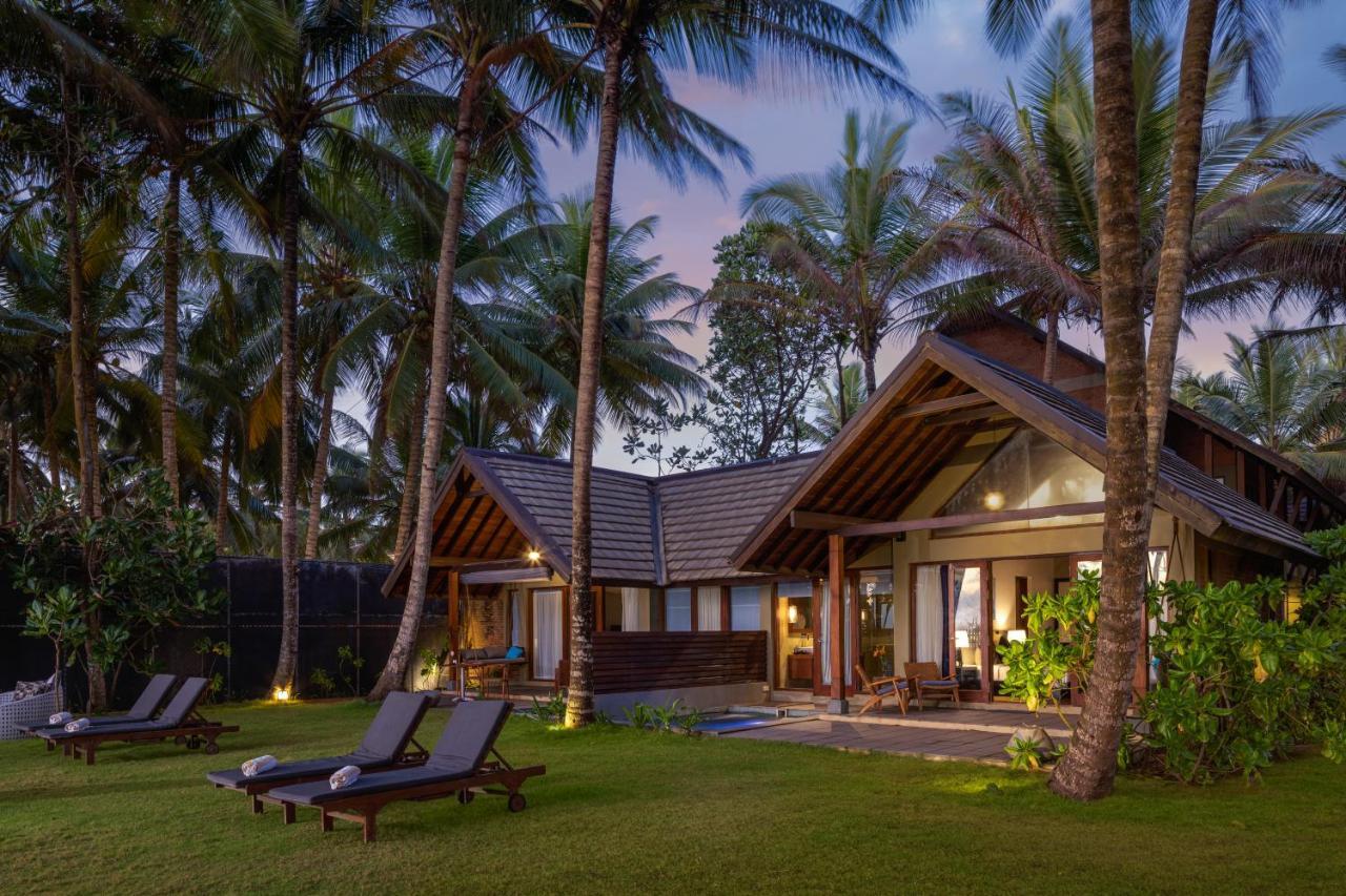 Ayana Sea Hotel Wadduwa Exterior photo